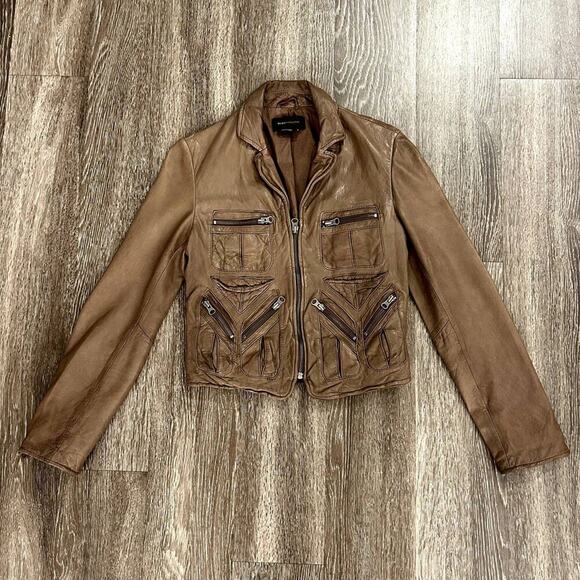 EUC BCBGMaxAzria Brown Leather Moto Jacket sz Small Distressed Zip Pocket Style - Picture 6 of 9